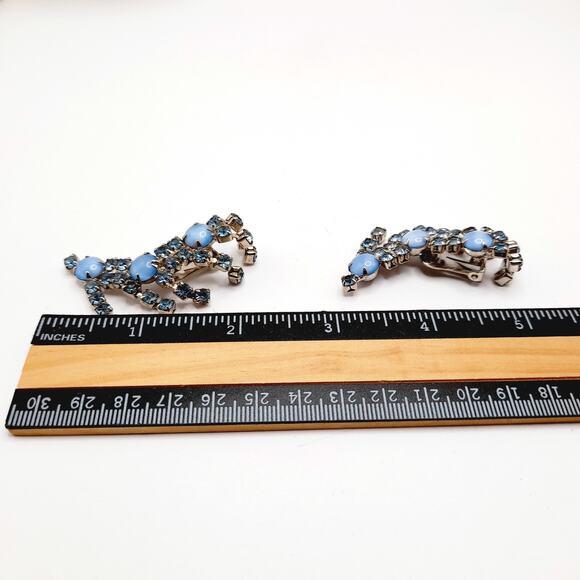 Vintage Blue Rhinestone Ear Climber Earrings Clip On Silver Tone Mid Century - Picture 7 of 7